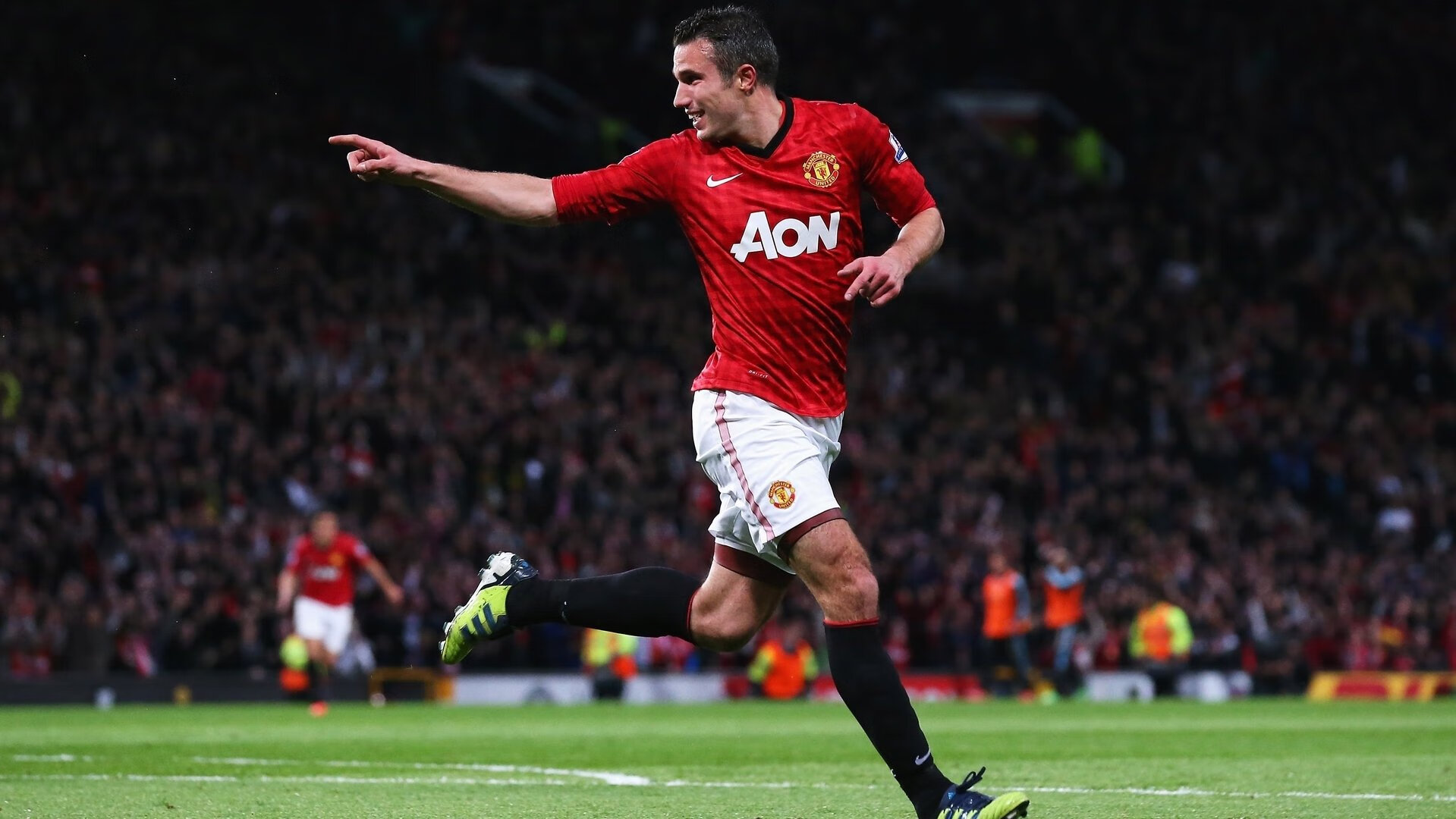 数字化选拔体系实现青少年足球人才快速发现与培养，数字化足球场